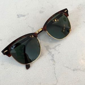 Ray-Ban Clubmaster Classic Sunglasses - Tortoise